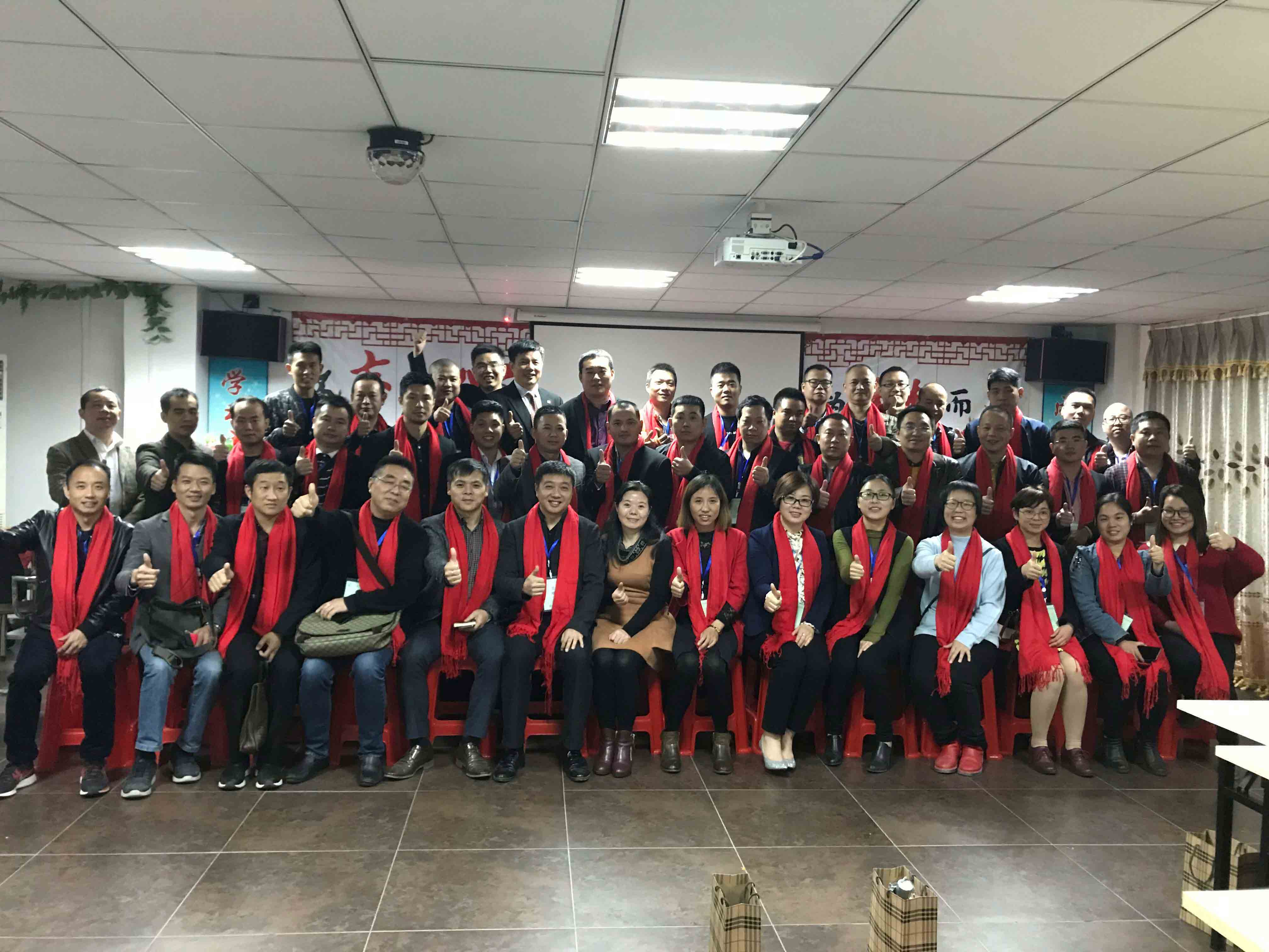 硅膠制品廠供應(yīng)商